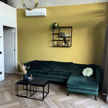 Apartment Cozy & Modern Tiny House