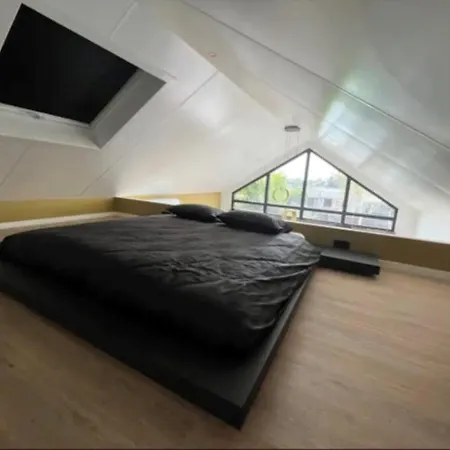 Апартаменты Cozy & Modern Tiny House