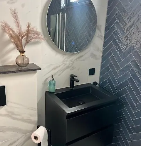 Apartment Cozy & Modern Tiny House