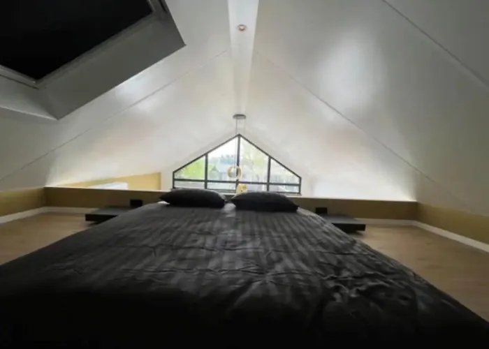 Cozy & Modern Tiny House